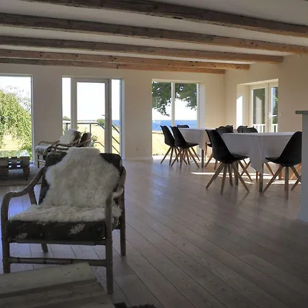 Stevns Klint Strandpension 3*