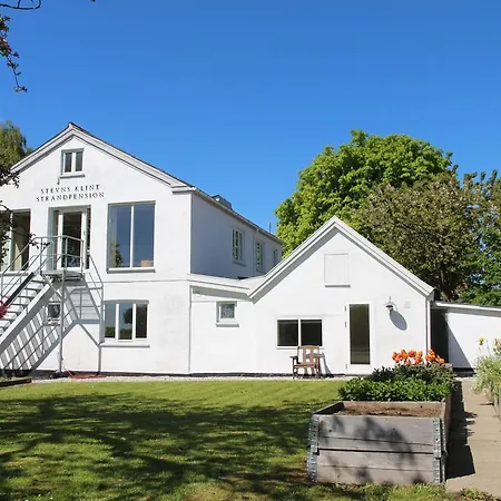 Stevns Klint Strandpension Pensión 3*