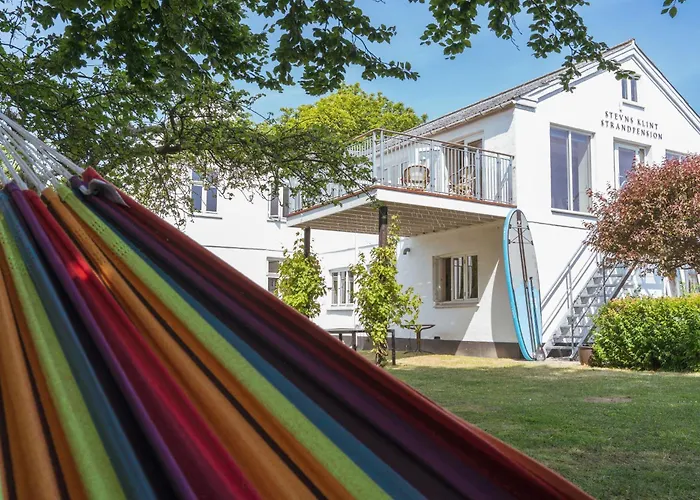 Stevns Klint Strandpension 3* Рёдвиг
