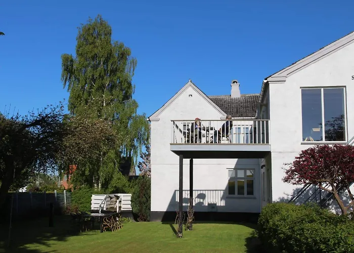 Stevns Klint Strandpension 3* Рёдвиг