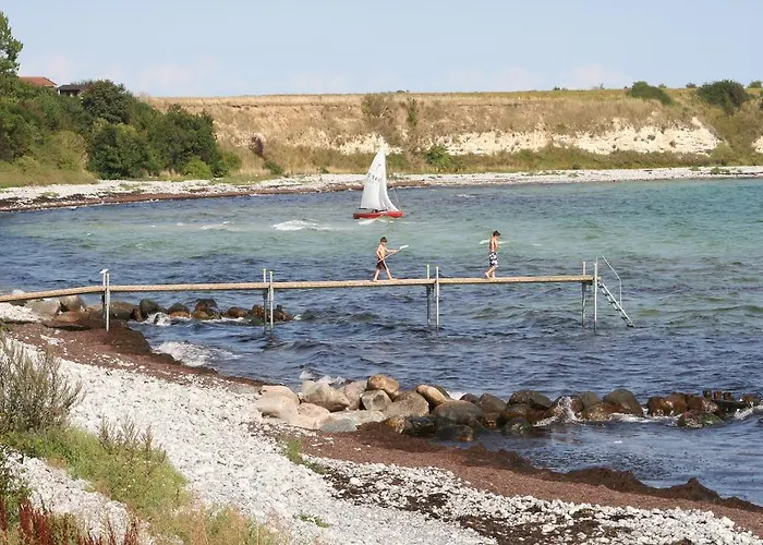 Stevns Klint Strandpension Гостевой дом Рёдвиг